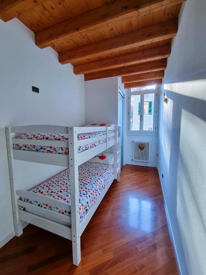 La Finestra Sul Castello Desenzano-By Goccia Di Lago Desenzano del Garda Esterno foto